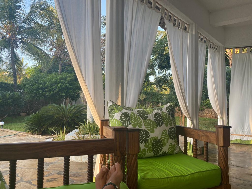 3 Bedroom House With a Pool