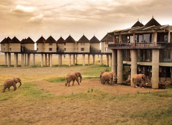 4 Days Safari - Tsavo East, Taita Hills & Amboseli